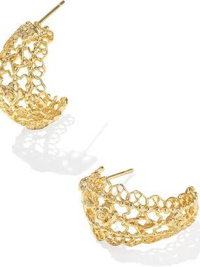 Kendra Scott Womens Krista Lace Huggie Earrings Gold